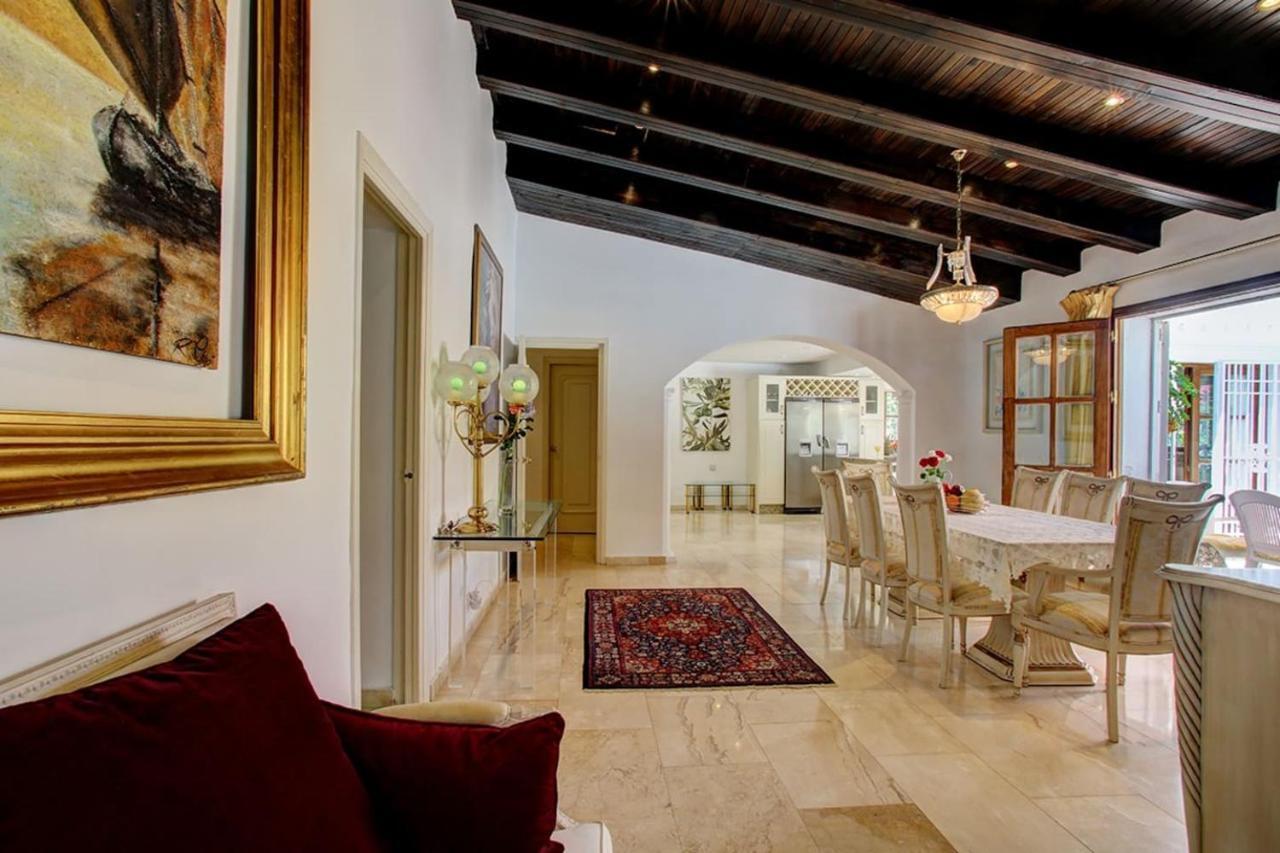 Exclusive Villa Las Palmeras Puerto Banus With Heated Private Swimming Pool, Marbella, Spain Ngoại thất bức ảnh
